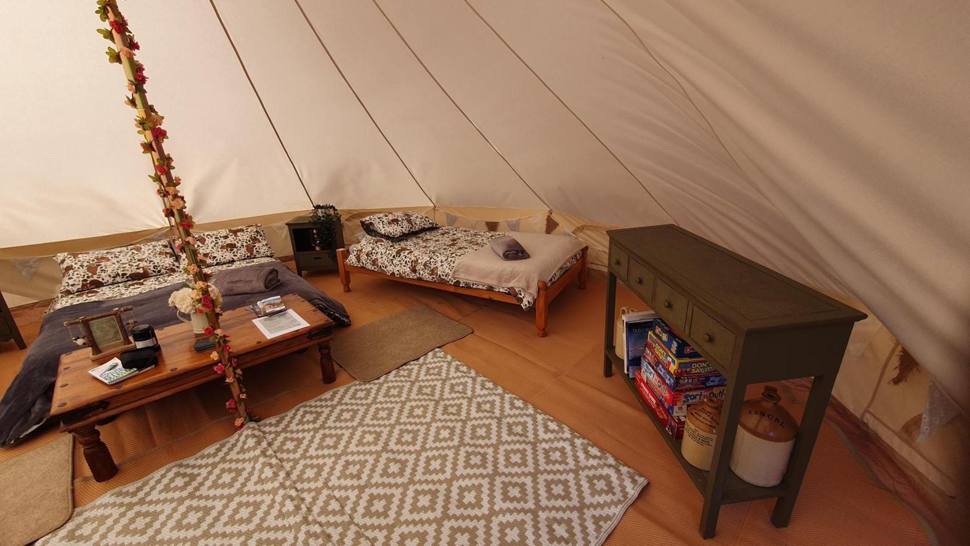Calon Y Goedwig Glamping Hotel Llandovery Exterior foto